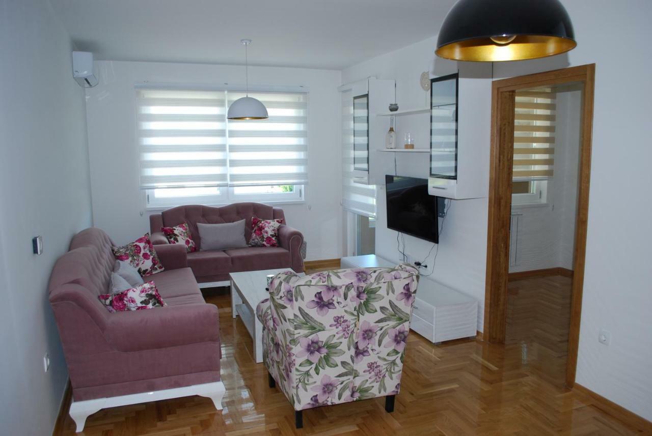 Simanic Appartment Сараево Экстерьер фото